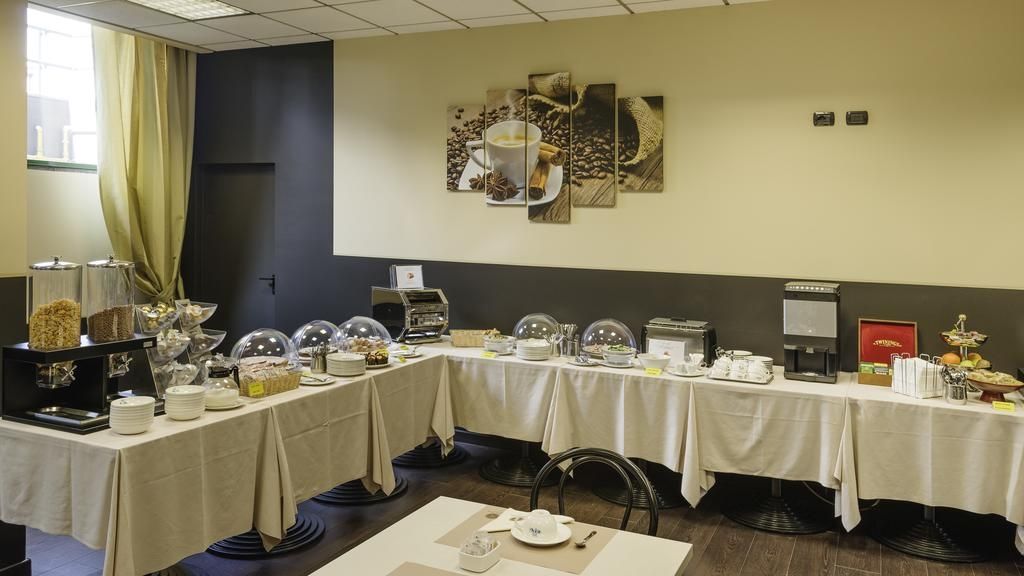 Hotel King, By R Collection Hotels Varedo Exterior foto